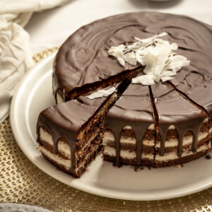 Čokoládovo kokosová BOUNTY torta